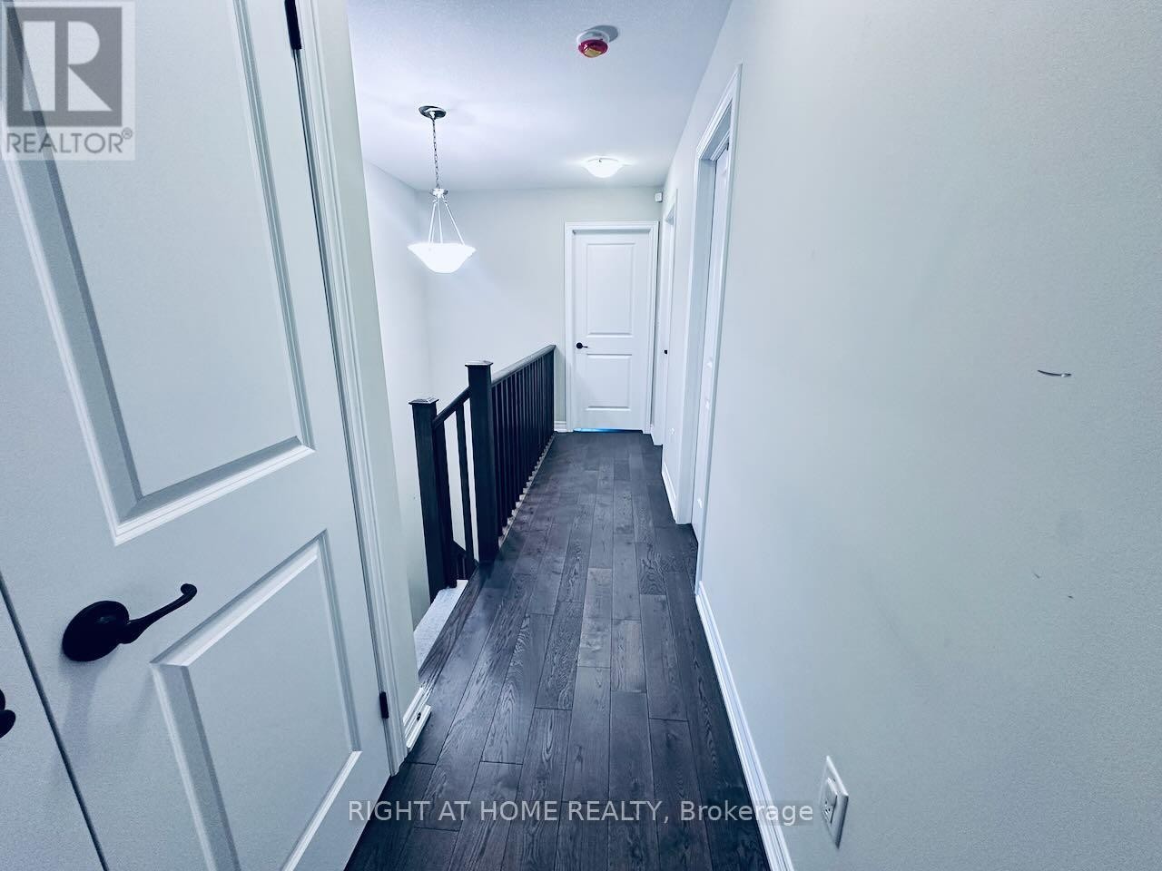 












69 - 377 GLANCASTER ROAD

,
Hamilton (Villages of Glancaster),




Ontario
L9G0G4

