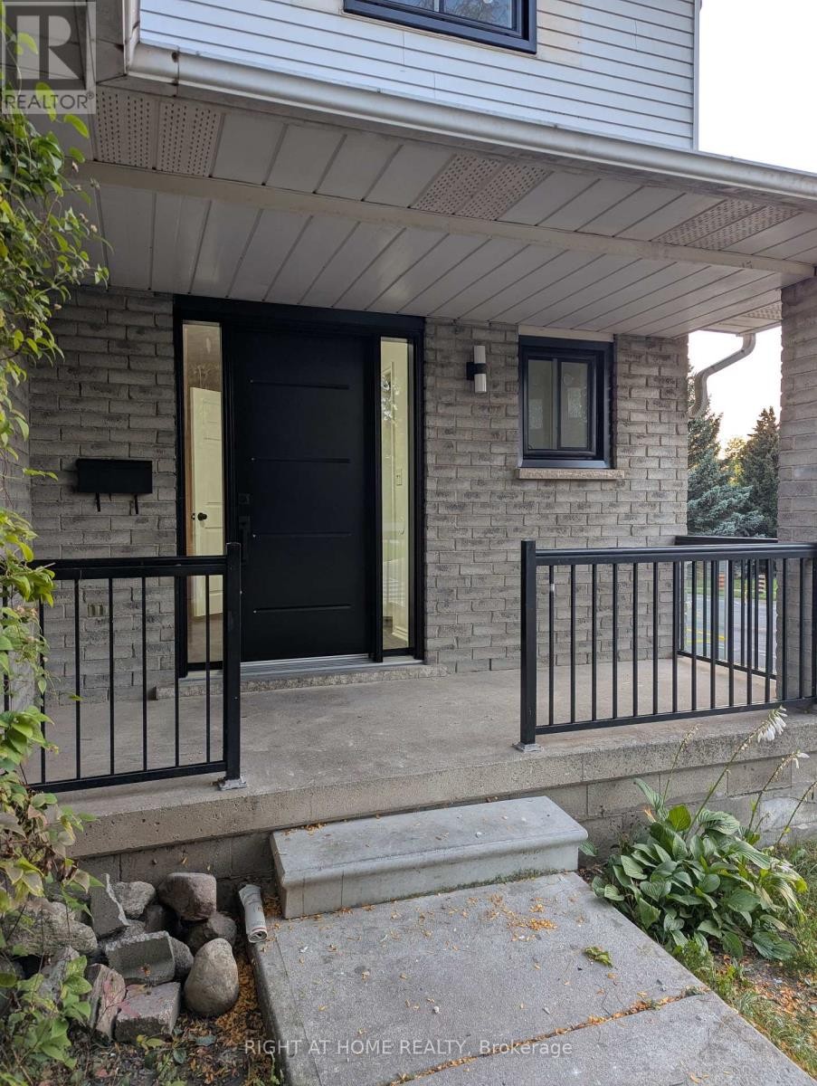 












73 SKYVIEW DRIVE

,
Hamilton (Falkirk),




Ontario
L9B1X5

