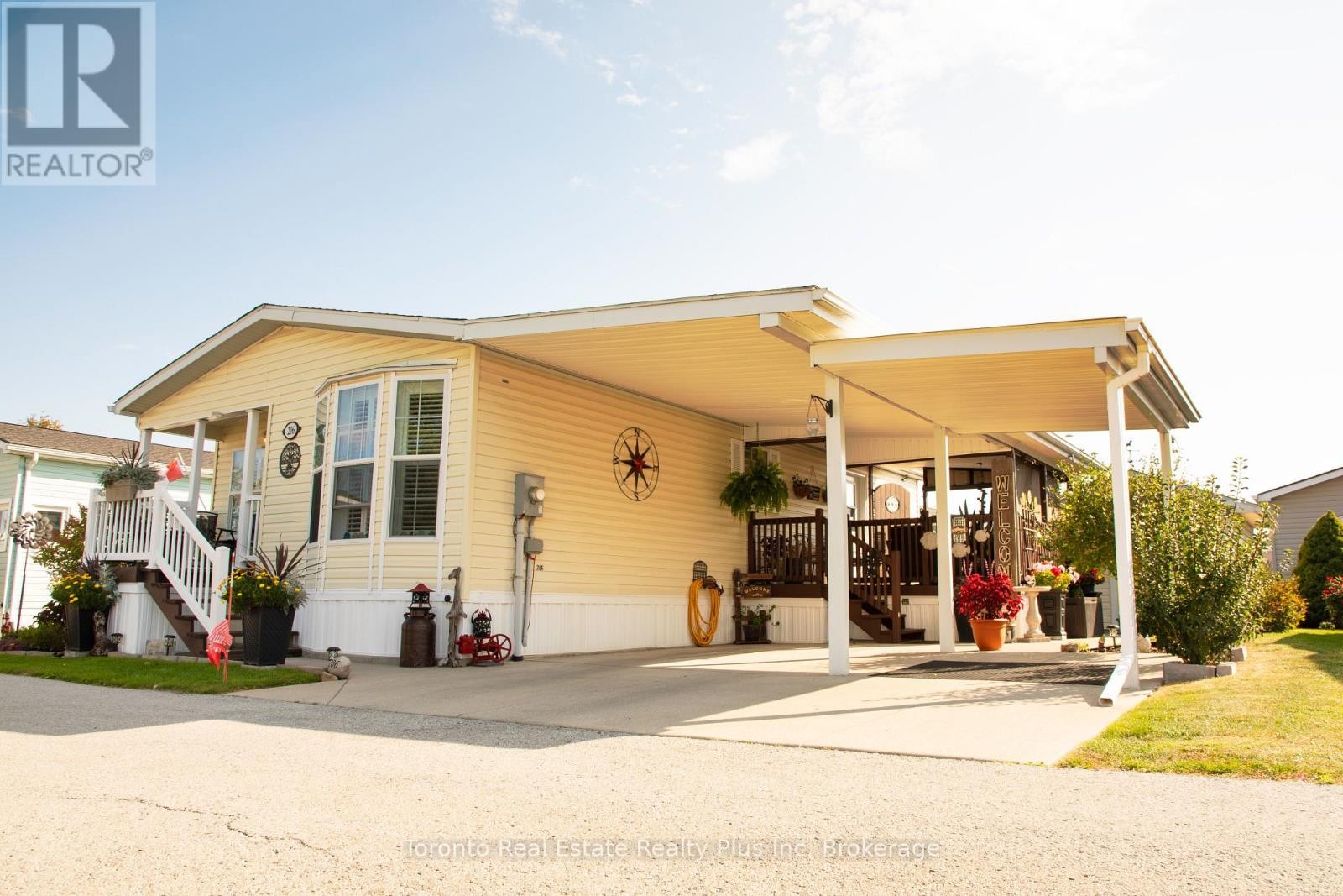 












206 - 3033 TOWNLINE ROAD

,
Fort Erie (Black Creek),




Ontario
L0S1S0

