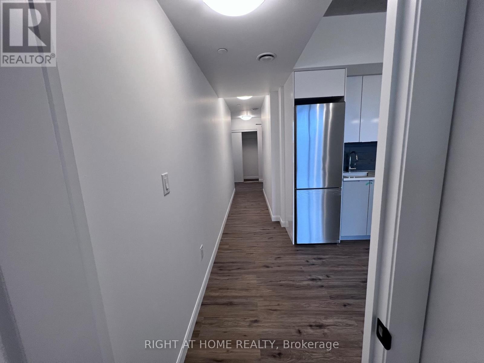 












711 - 7 ERIE AVENUE

,
Brantford,




Ontario
N3S0K5

