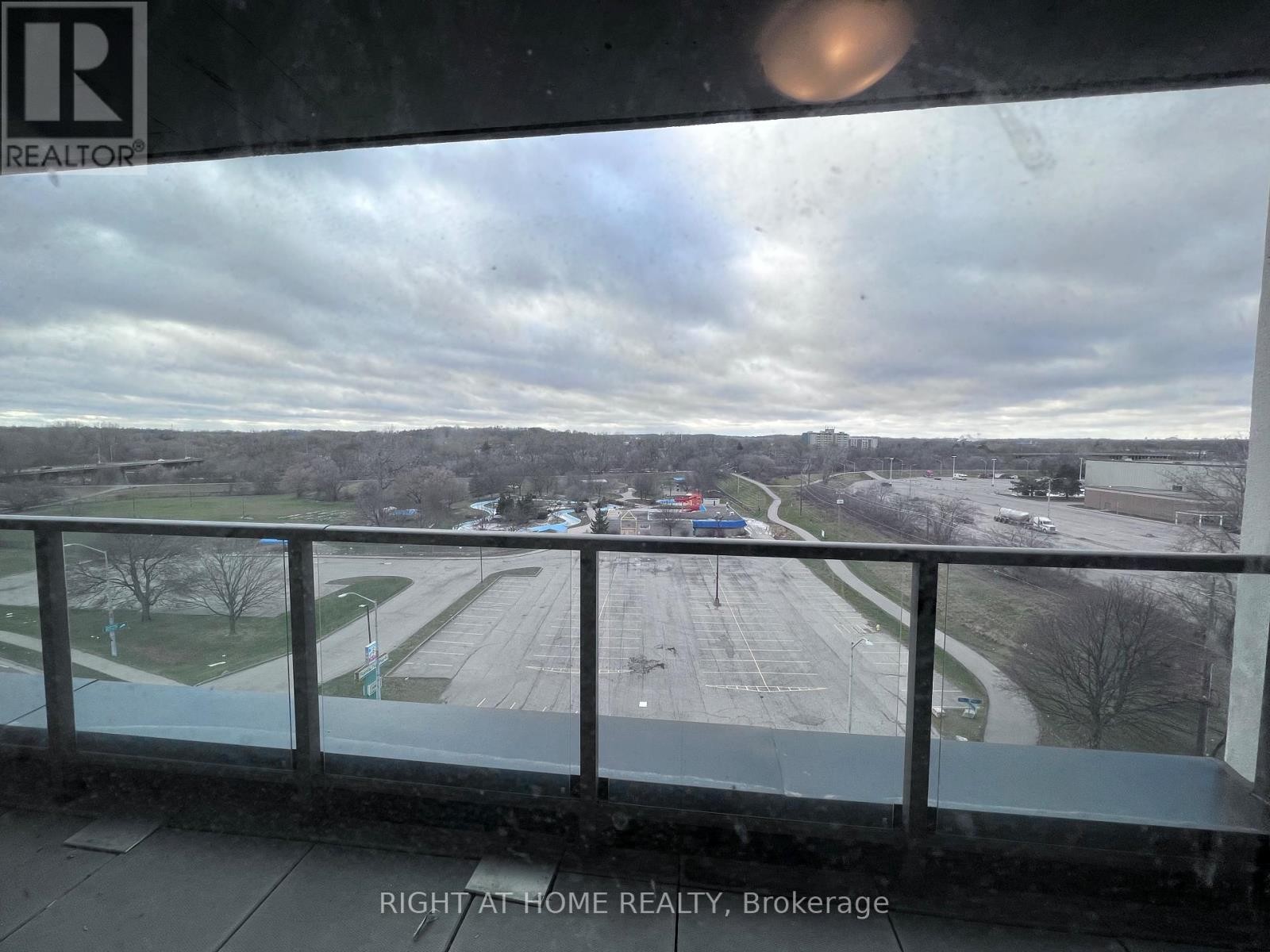 












711 - 7 ERIE AVENUE

,
Brantford,




Ontario
N3S0K5

