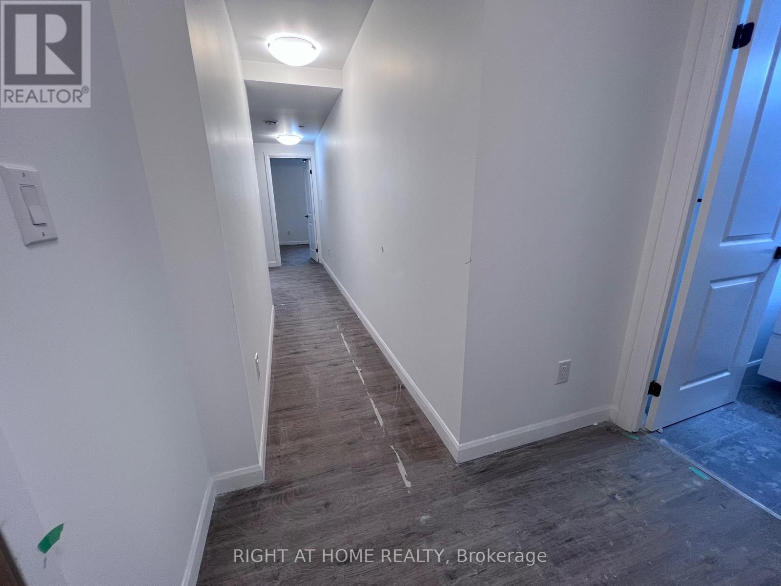 












711 - 7 ERIE AVENUE

,
Brantford,




Ontario
N3S0K5

