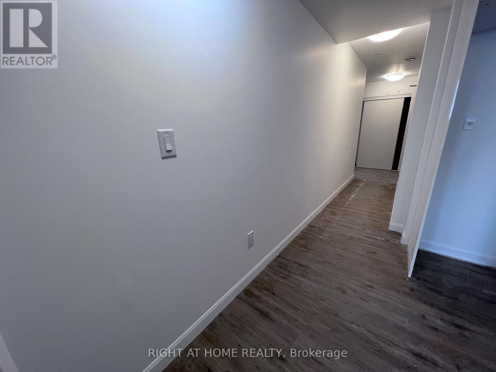 












711 - 7 ERIE AVENUE

,
Brantford,




Ontario
N3S0K5

