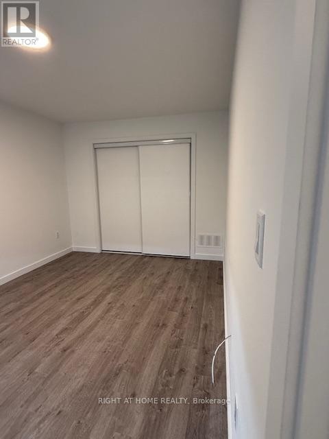 












32 WATERLEAF TRAIL

,
Welland (Broadway),




Ontario
L3C0H6

