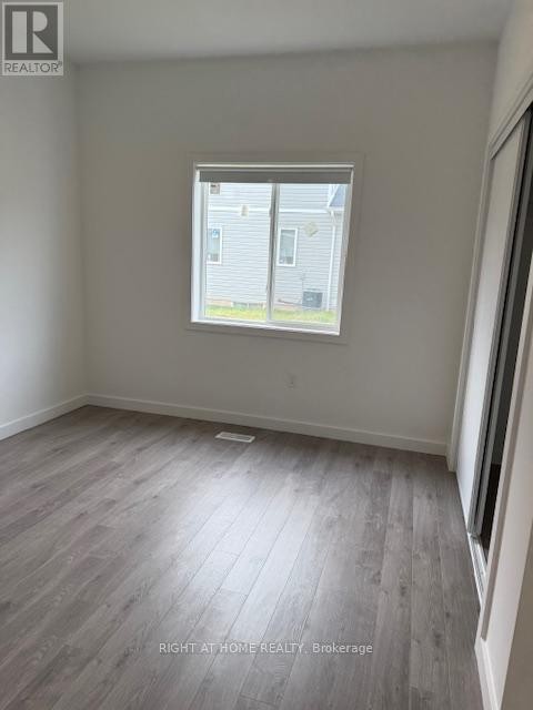 












32 WATERLEAF TRAIL

,
Welland (Broadway),




Ontario
L3C0H6

