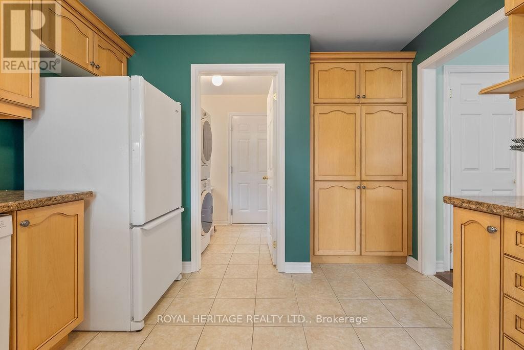 












19 THRUSHWOOD TRAIL

,
Kawartha Lakes (Lindsay),




Ontario
K9V0B1

