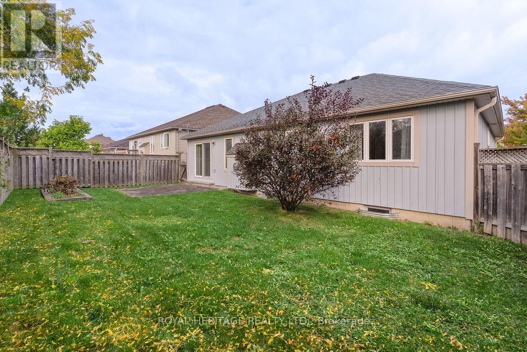 












19 THRUSHWOOD TRAIL

,
Kawartha Lakes (Lindsay),




Ontario
K9V0B1

