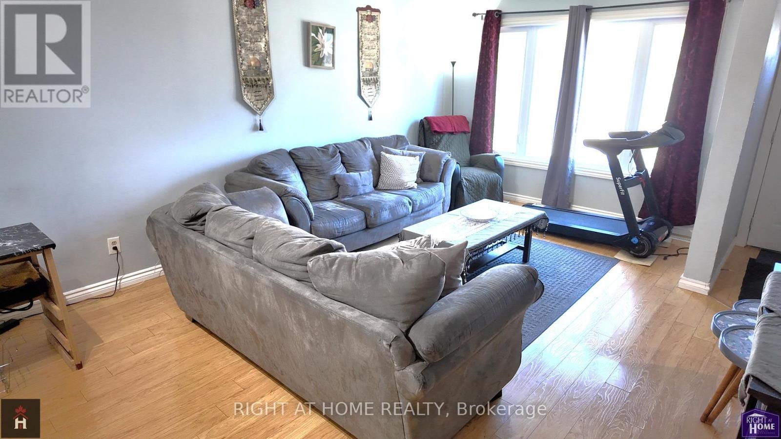 












68 - 1095 JALNA BOULEVARD

,
London South (South X),




Ontario
N6E2Y7

