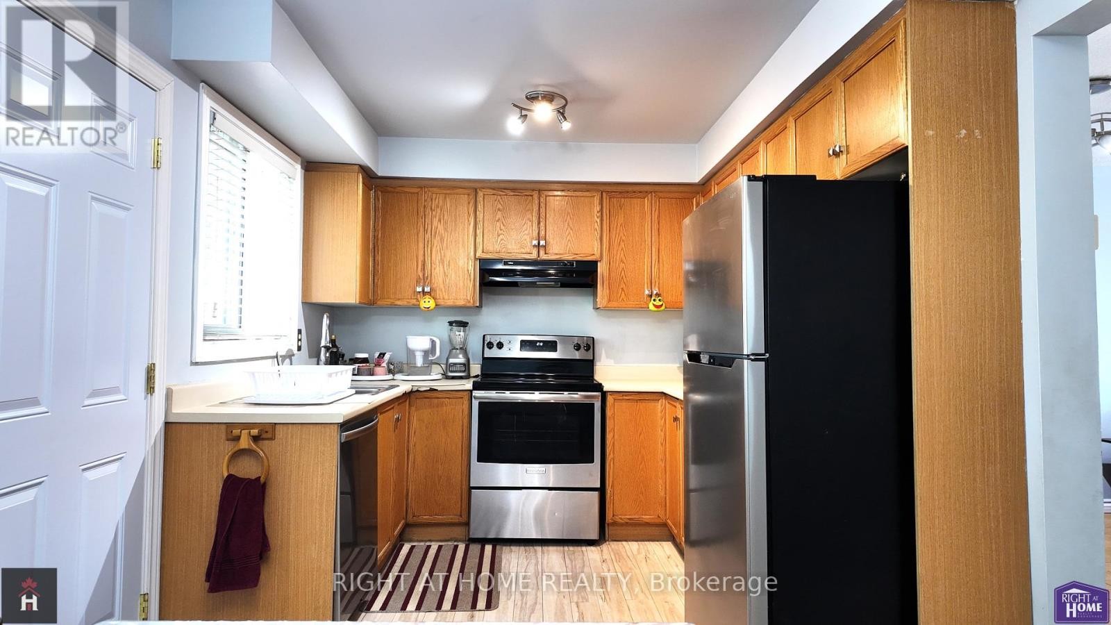 












68 - 1095 JALNA BOULEVARD

,
London South (South X),




Ontario
N6E2Y7

