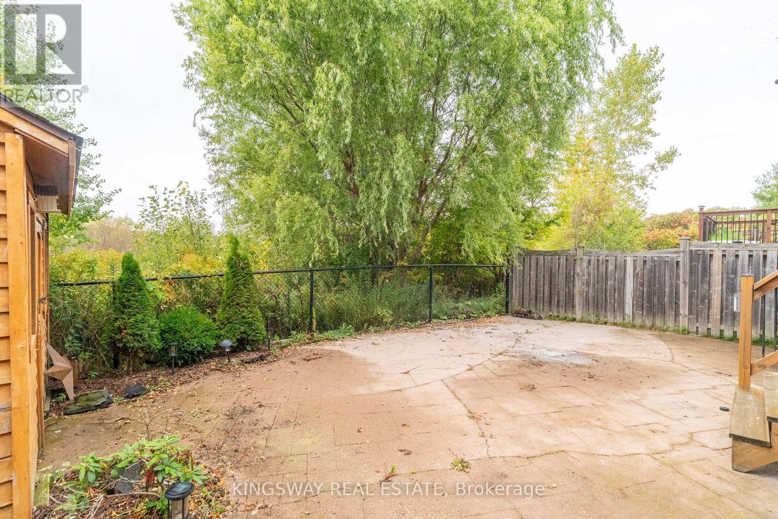 












75 CHASE CRESCENT

,
Cambridge,




Ontario
N3C0B3

