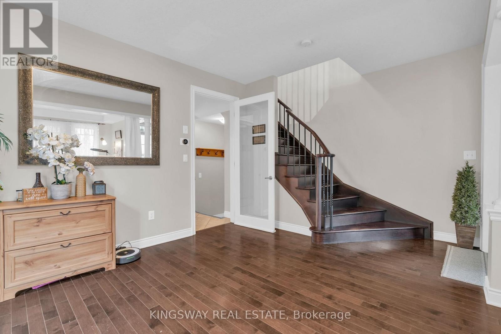 












75 CHASE CRESCENT

,
Cambridge,




Ontario
N3C0B3

