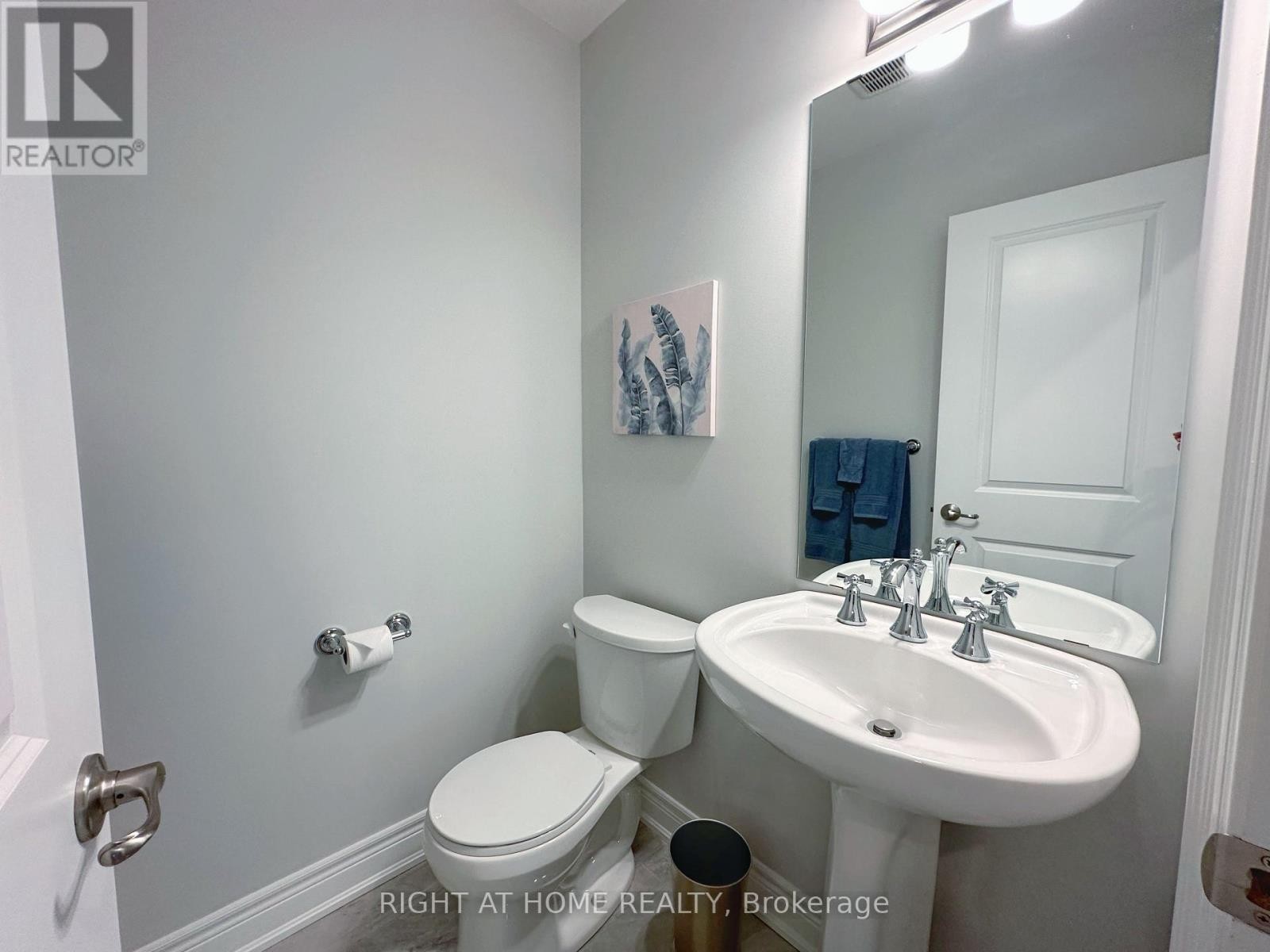 












3628 ALLEN TRAIL

,
Fort Erie (Ridgeway),




Ontario
L0S1N0

