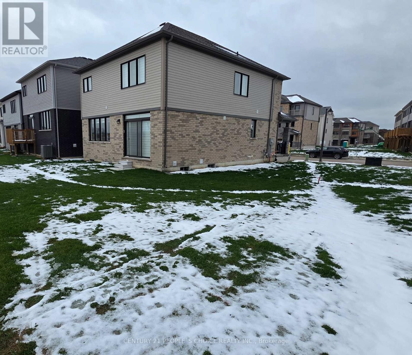 












UPPER - 2 GREIG ST STREET

,
Brantford,




Ontario
N3T0W3

