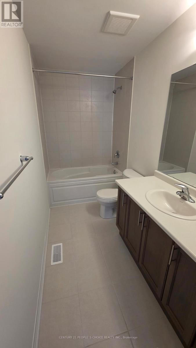 












UPPER - 2 GREIG ST STREET

,
Brantford,




Ontario
N3T0W3

