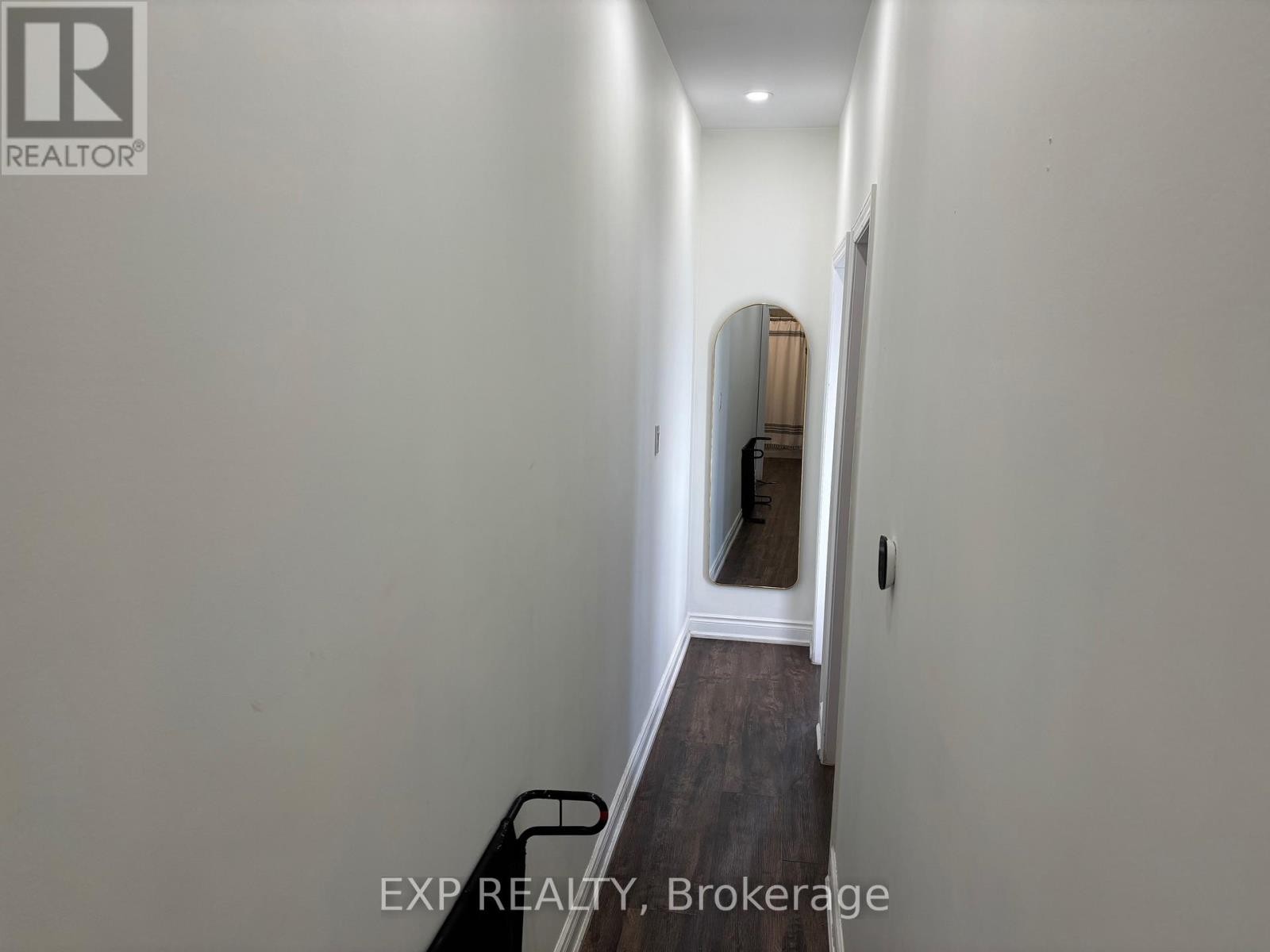 












MAIN - 163 WENTWORTH STREET N

,
Hamilton (Landsdale),




Ontario
L8L5V6

