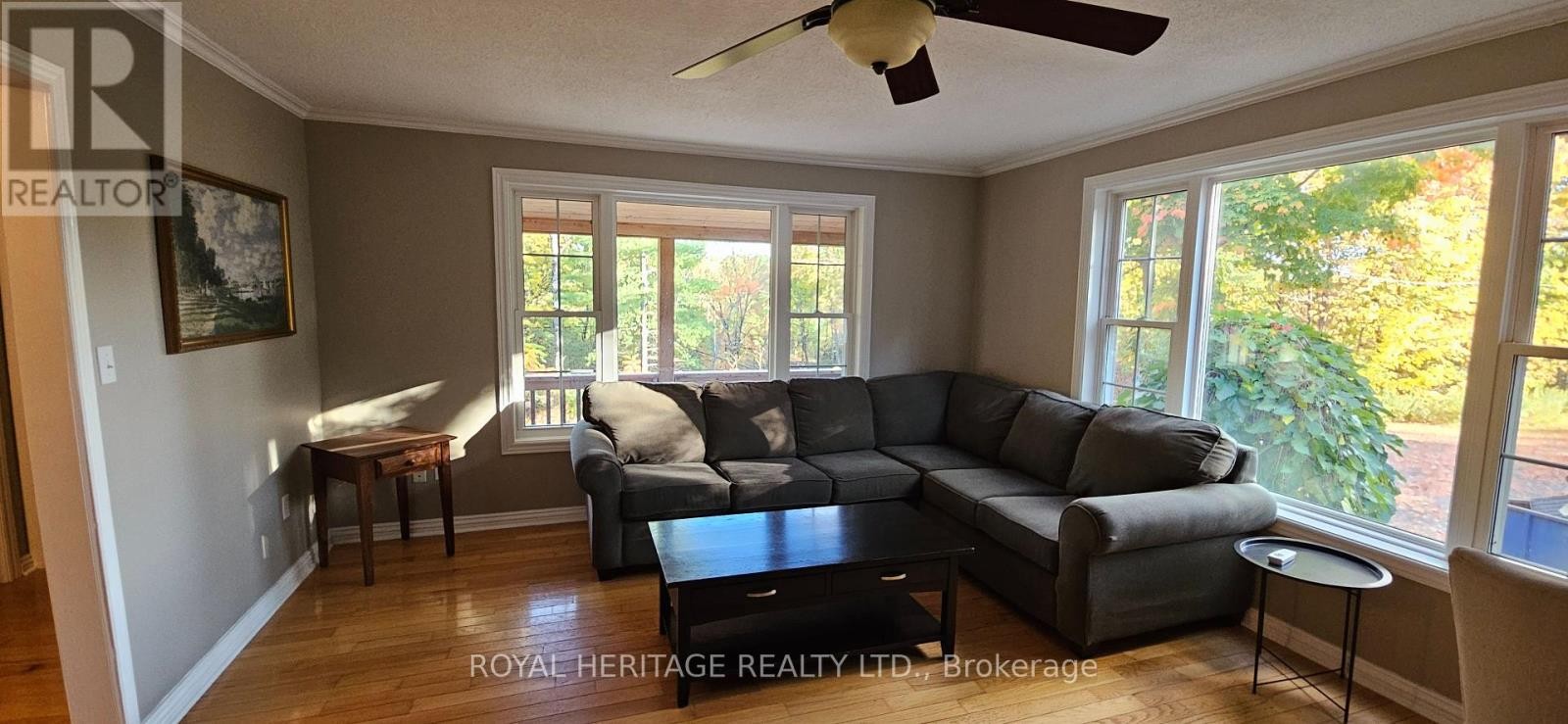 












10175 41 HIGHWAY

,
Addington Highlands (Addington Highlands),




Ontario
K0H1Z0

