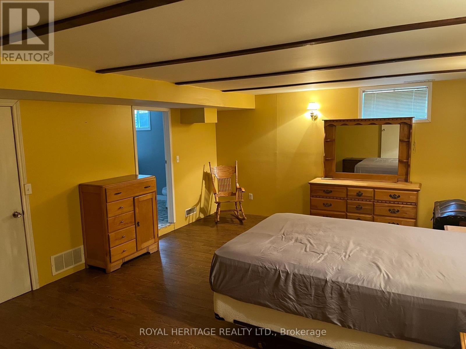 












10175 41 HIGHWAY

,
Addington Highlands (Addington Highlands),




Ontario
K0H1Z0

