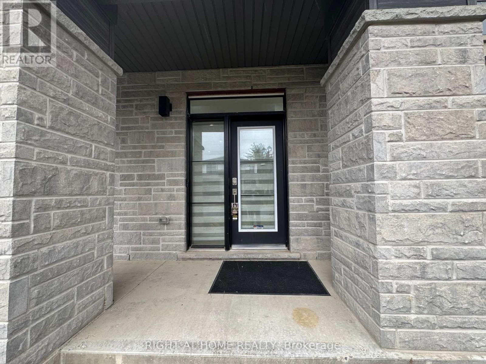 












110 DAUGAARD AVENUE

,
Brant (Paris),




Ontario
N3L0L6

