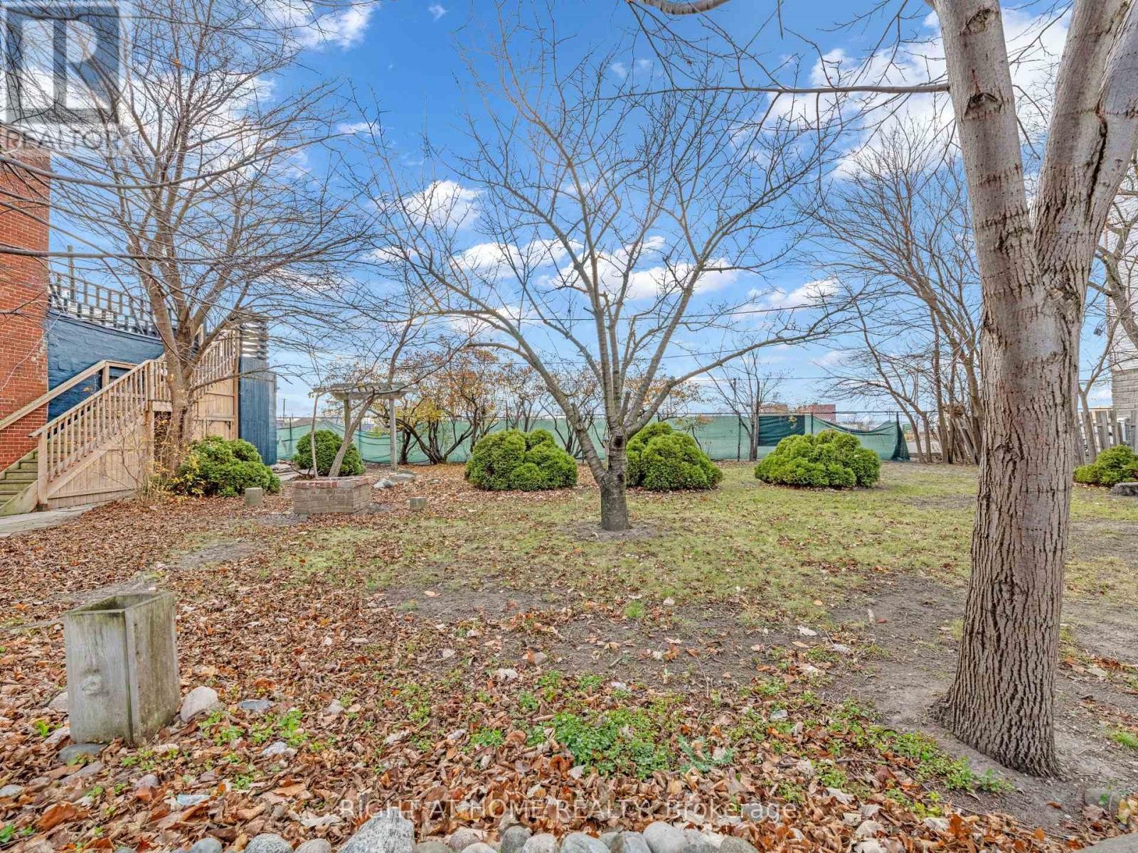 












12 - 279 DROUILLARD ROAD

,
Windsor,




Ontario
N8Y2P4

