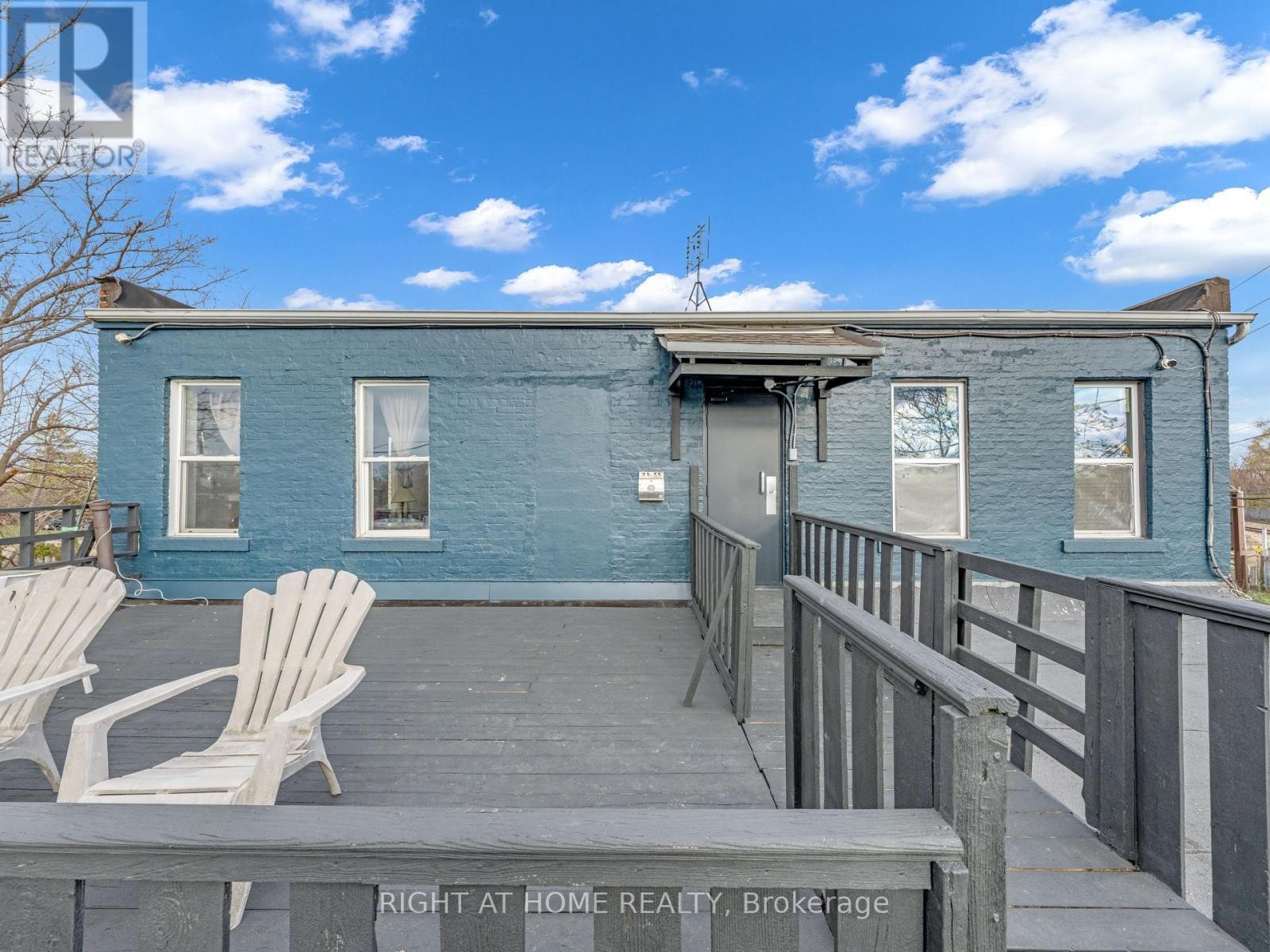 












12 - 279 DROUILLARD ROAD

,
Windsor,




Ontario
N8Y2P4

