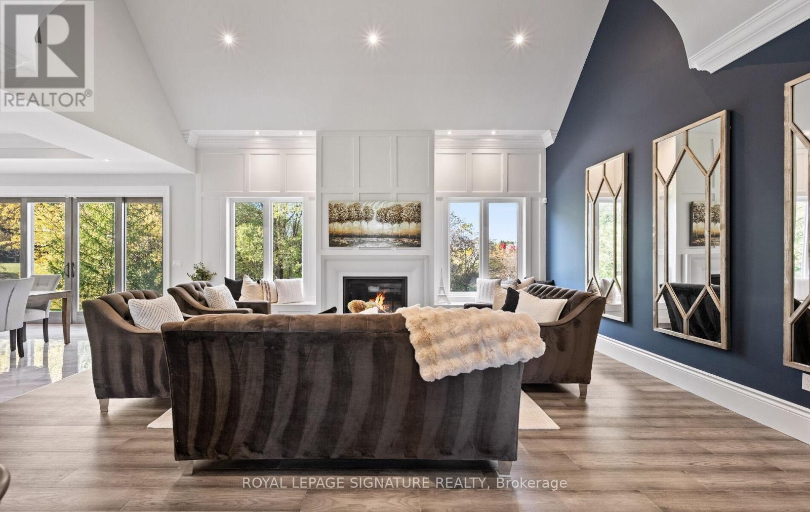 












161 PERRYMAN COURT

,
Erin,




Ontario
N0B1H0

