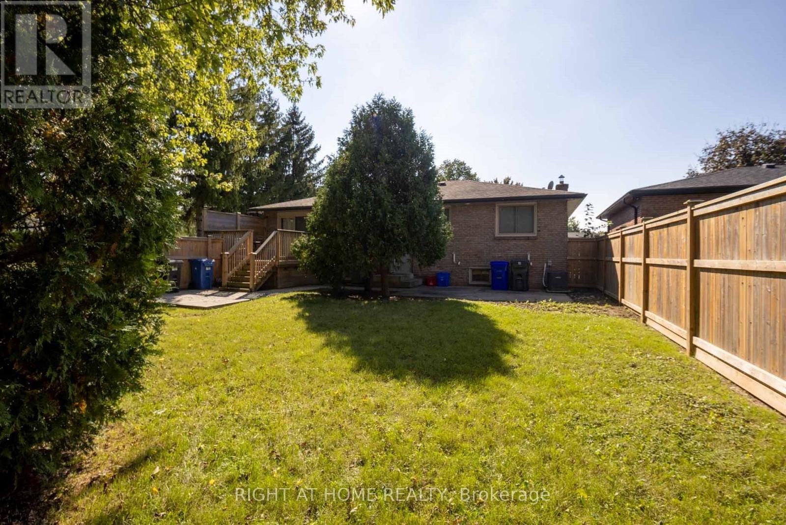 












94 STATES AVENUE

,
Amherstburg,




Ontario
N9V3M3

