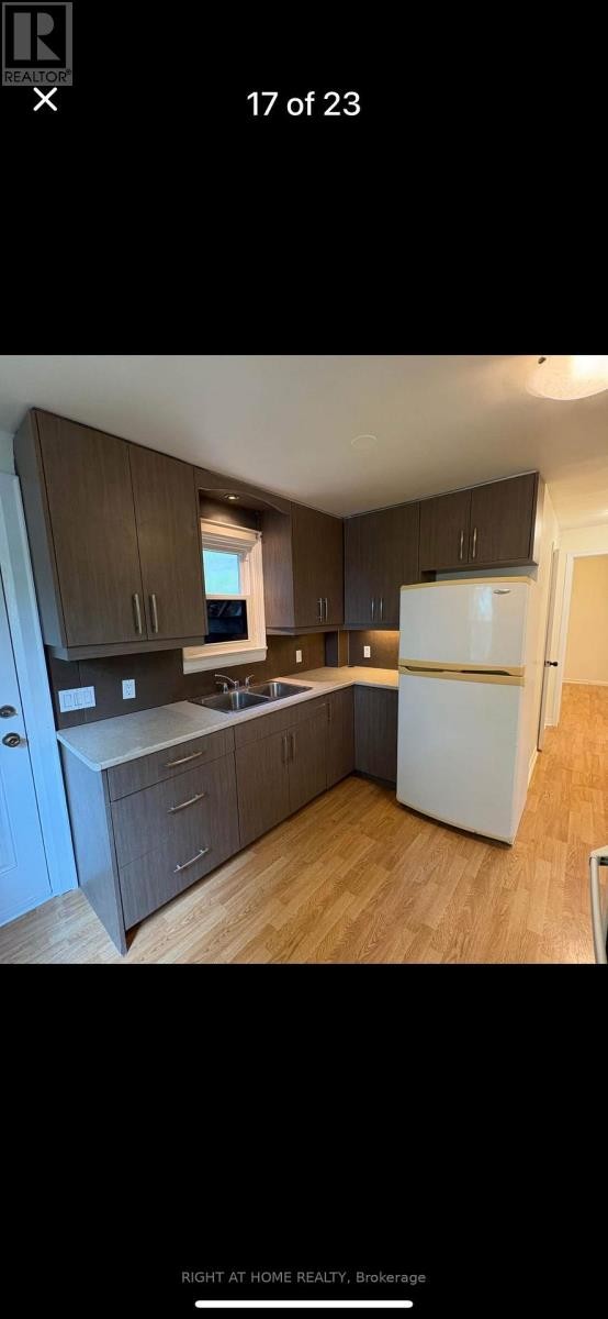 












4287 QUEEN  (MAIN UNIT ) STREET

,
Lincoln (Beamsville),




Ontario
L0R1B0

