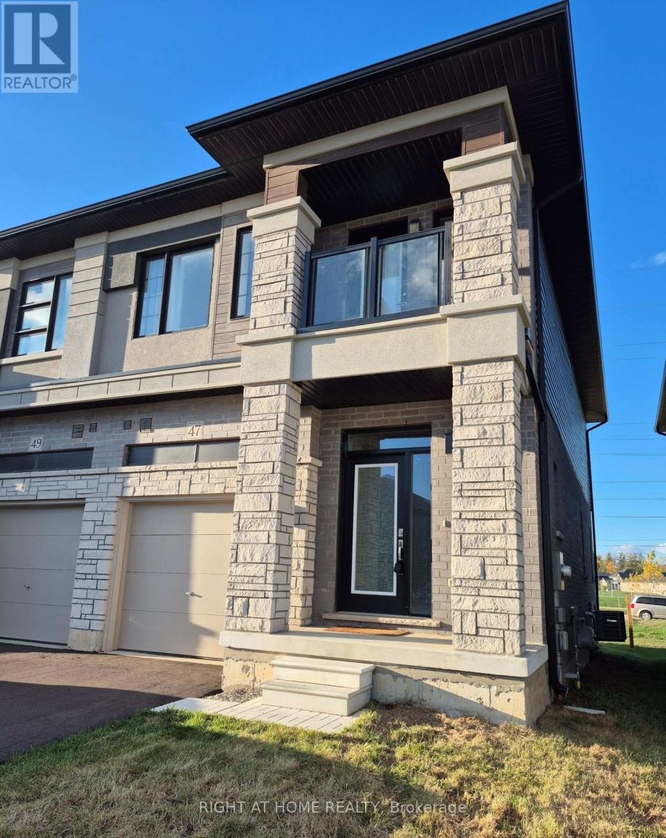 












47 GEORGE BRIER DRIVE W

,
Brant (Paris),




Ontario
N3L0L8

