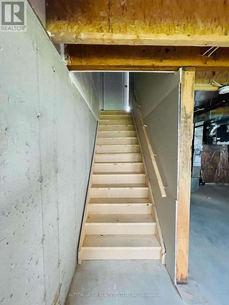 












4 - 160 STANLEY STREET

,
Norfolk (Simcoe),




Ontario
N3Y0G6

