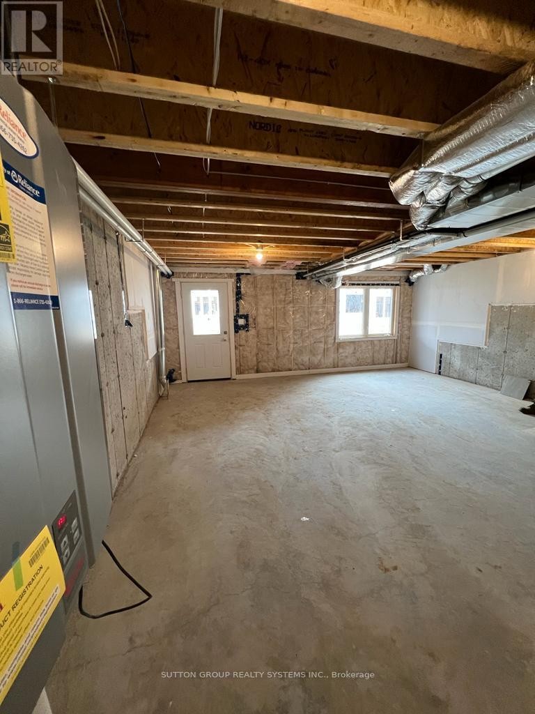 












4 - 160 STANLEY STREET

,
Norfolk (Simcoe),




Ontario
N3Y0G6

