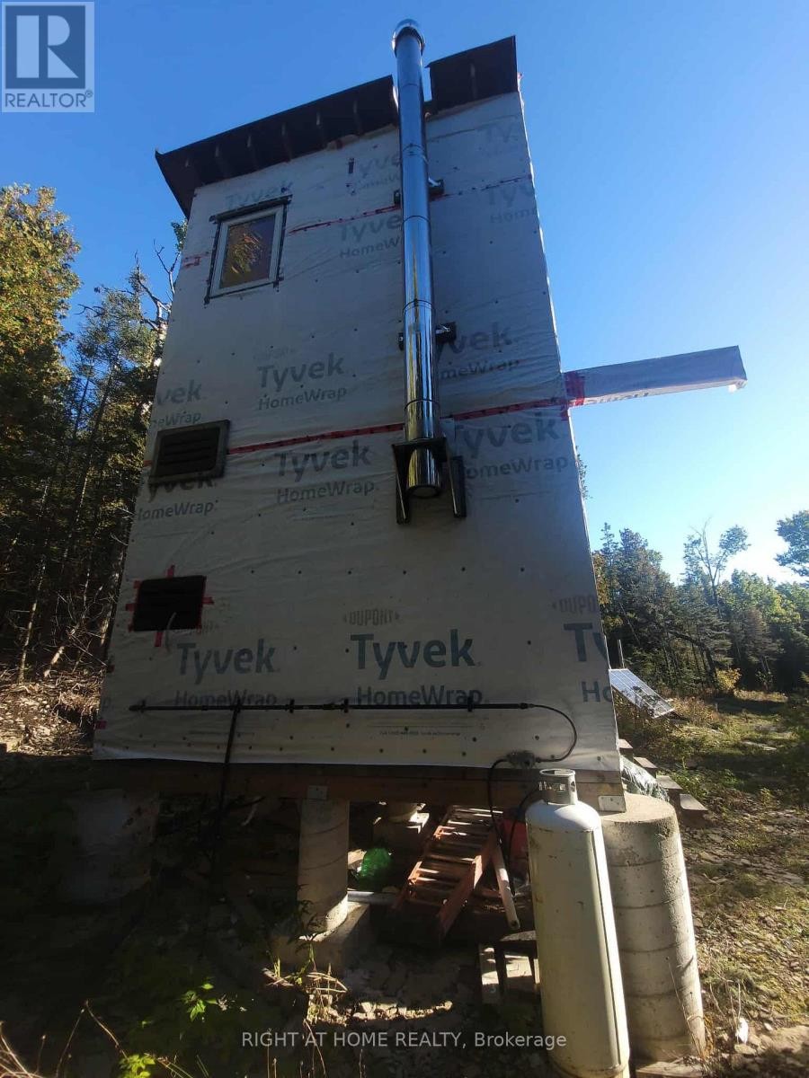 












94 DR. MCLAY DRIVE

,
Assiginack,







Ontario
P0P1Z0

