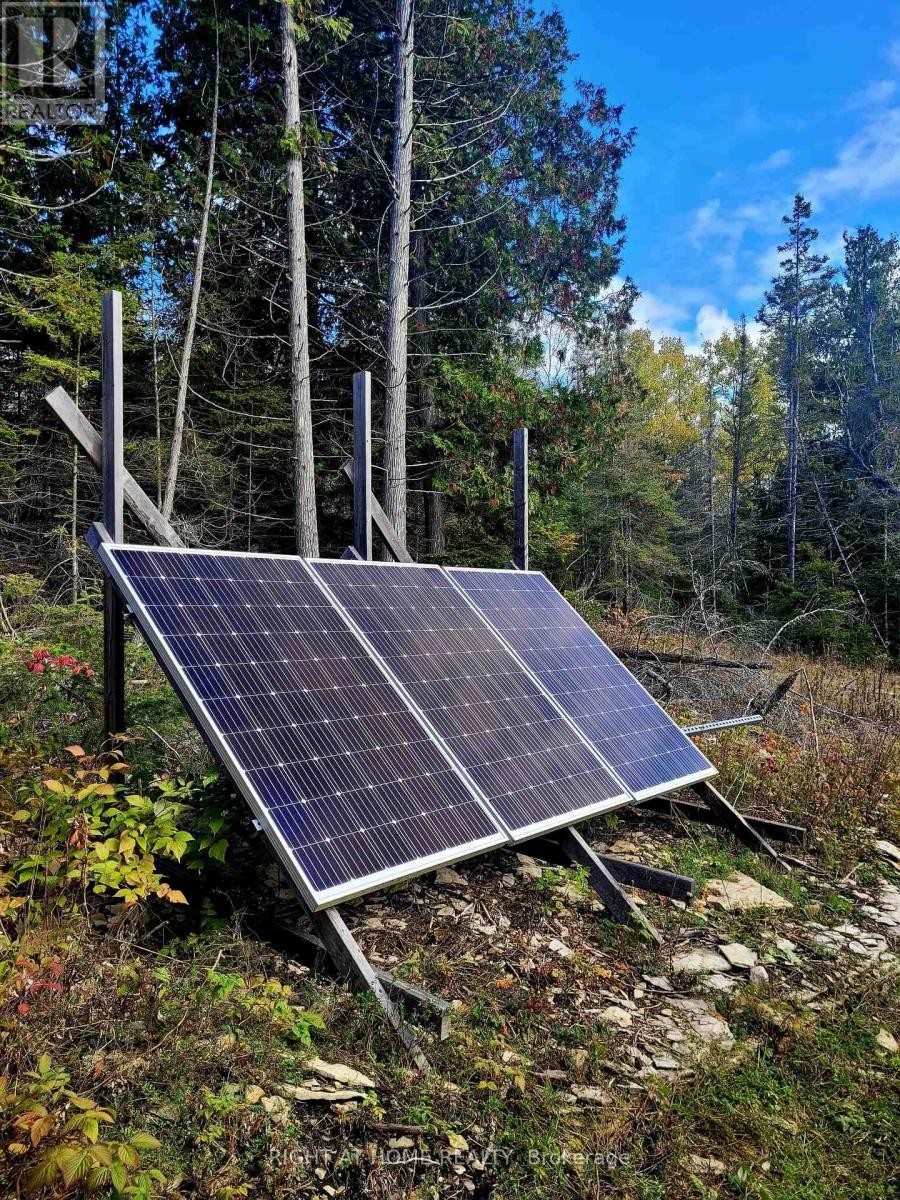 












94 DR. MCLAY DRIVE

,
Assiginack,







Ontario
P0P1Z0

