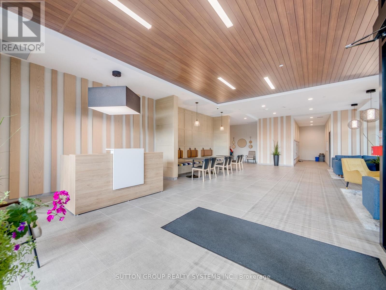 












404 - 108 GARMENT STREET

,
Kitchener,




Ontario
N2G0E2

