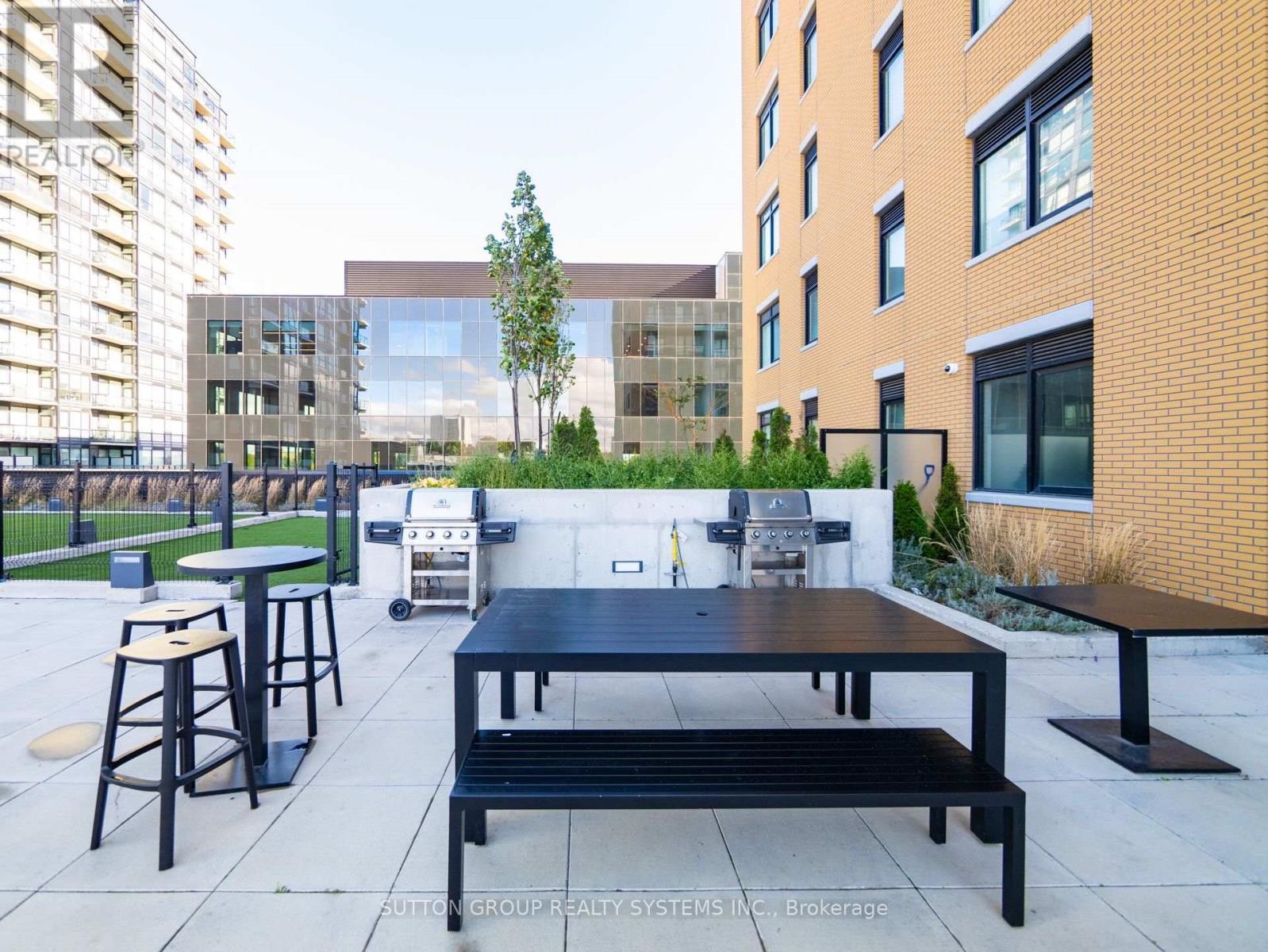 












404 - 108 GARMENT STREET

,
Kitchener,




Ontario
N2G0E2

