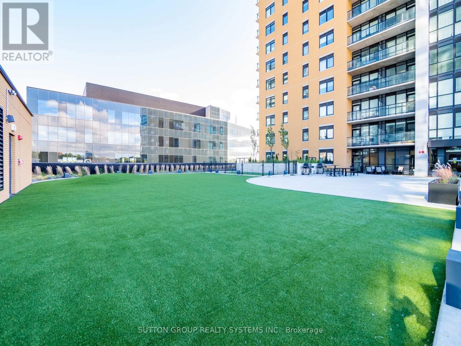 












404 - 108 GARMENT STREET

,
Kitchener,




Ontario
N2G0E2

