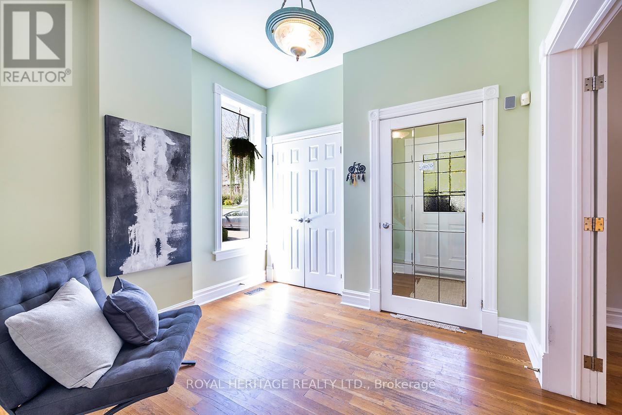 












17 FRANCIS STREET

,
Kawartha Lakes (Lindsay),




Ontario
K9V3R7

