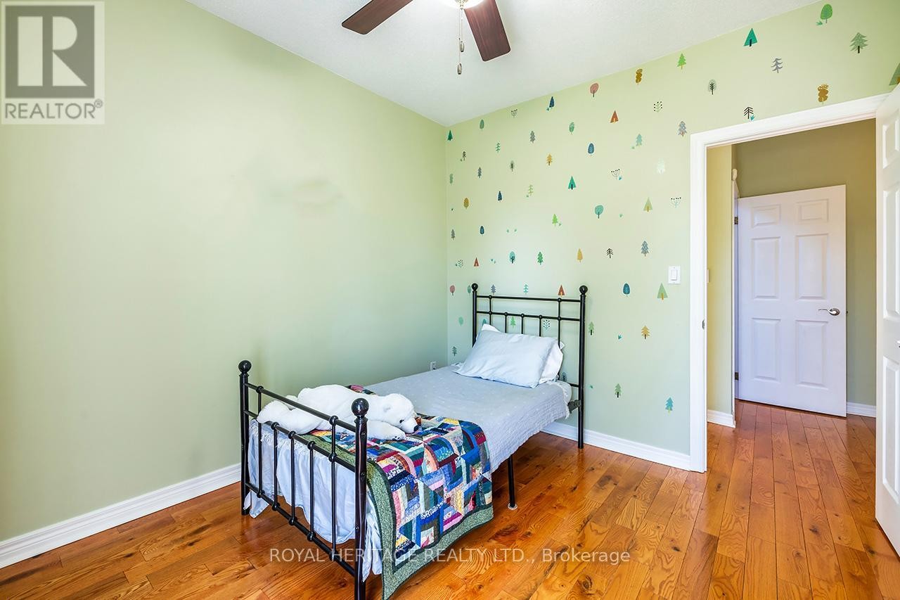 












17 FRANCIS STREET

,
Kawartha Lakes (Lindsay),




Ontario
K9V3R7

