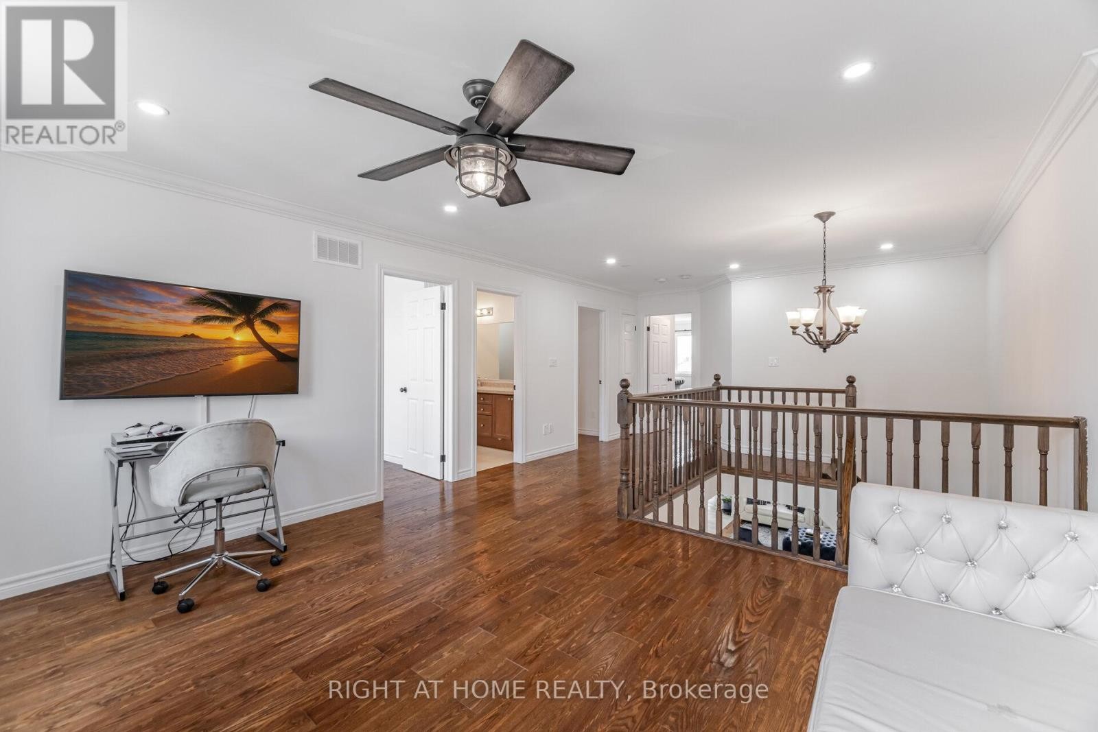 












132 COKER CRESCENT

,
Guelph/Eramosa (Rockwood),




Ontario
N0B2K0

