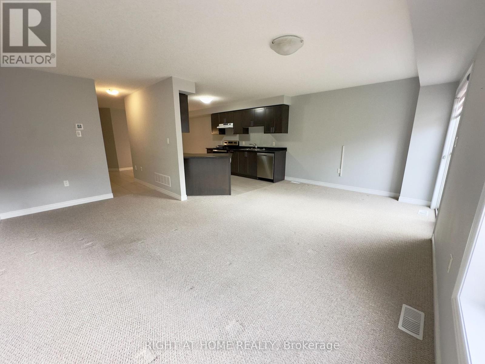 












194 DALGLEISH TRAIL

,
Hamilton,




Ontario
L0R1P0

