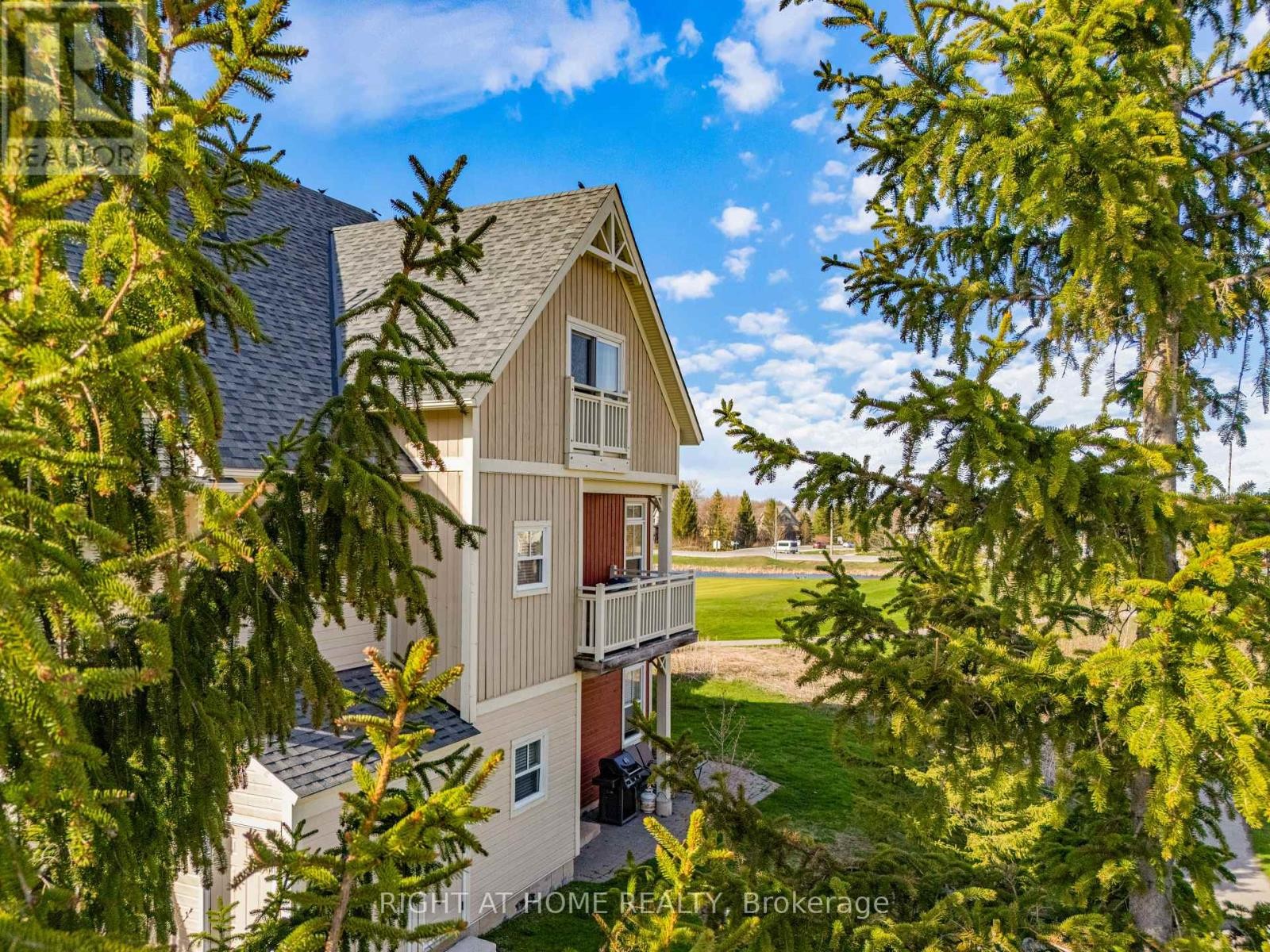 












229 - 130 FAIRWAY COURT

,
Blue Mountains,




Ontario
N3W1Y1

