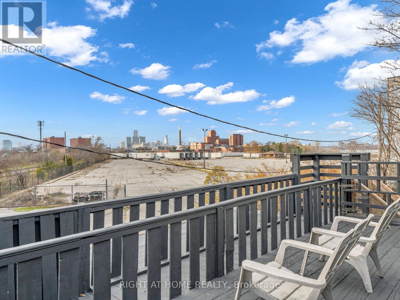 












3 - 279 DROUILLARD ROAD

,
Windsor,




Ontario
N8Y2P4

