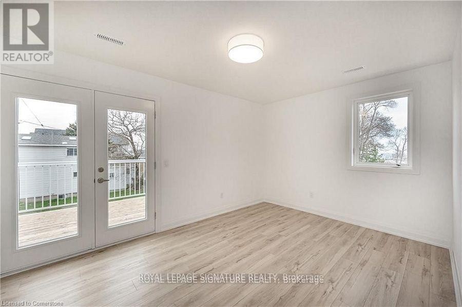 












777 BEACH BOULEVARD

,
Hamilton (Hamilton Beach),




Ontario
L8H6Y5

