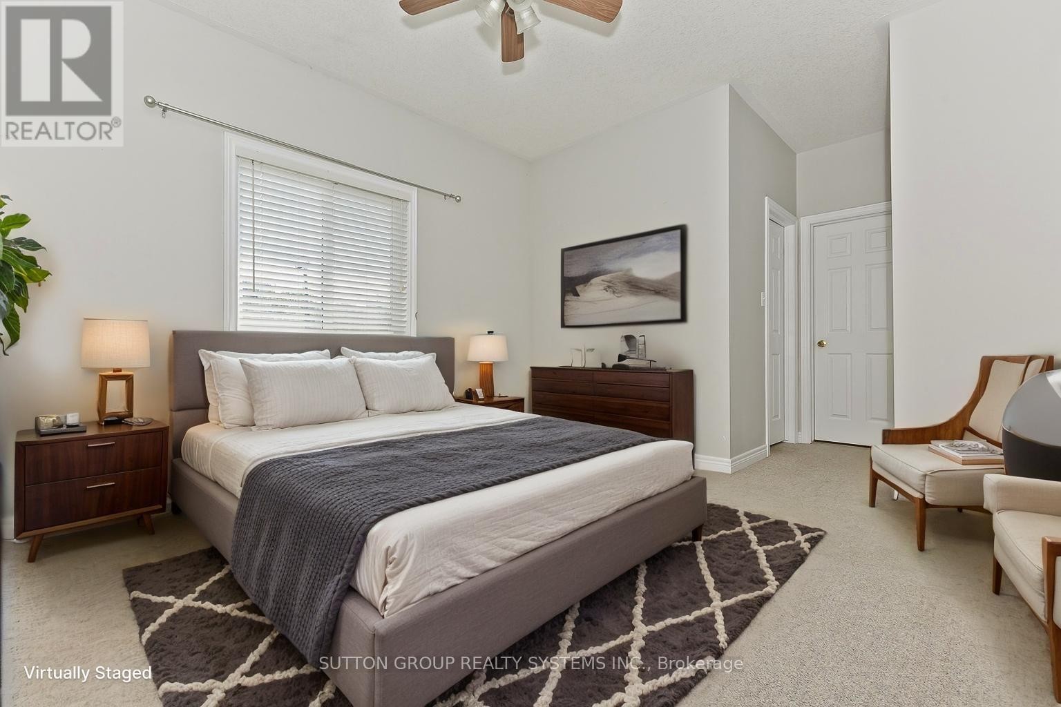 












200 REGATTA DRIVE

,
Welland (Dain City),




Ontario
L3B6E8

