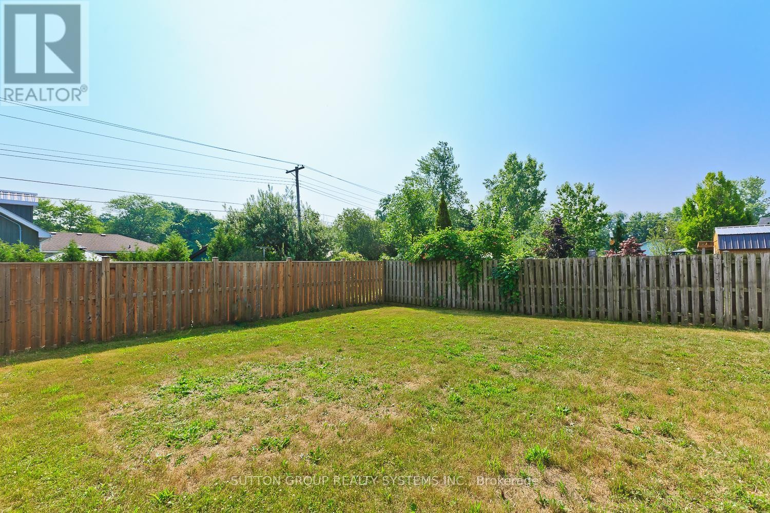 












200 REGATTA DRIVE

,
Welland (Dain City),




Ontario
L3B6E8

