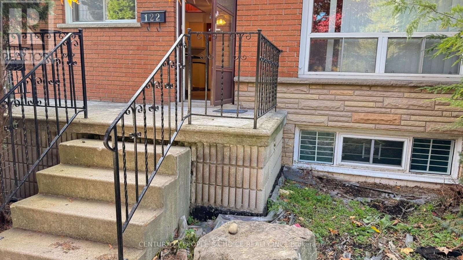 












#FURNISHED - 122 RIFLE RANGE ROAD

,
Hamilton (Ainslie Wood),




Ontario
L8S3B6

