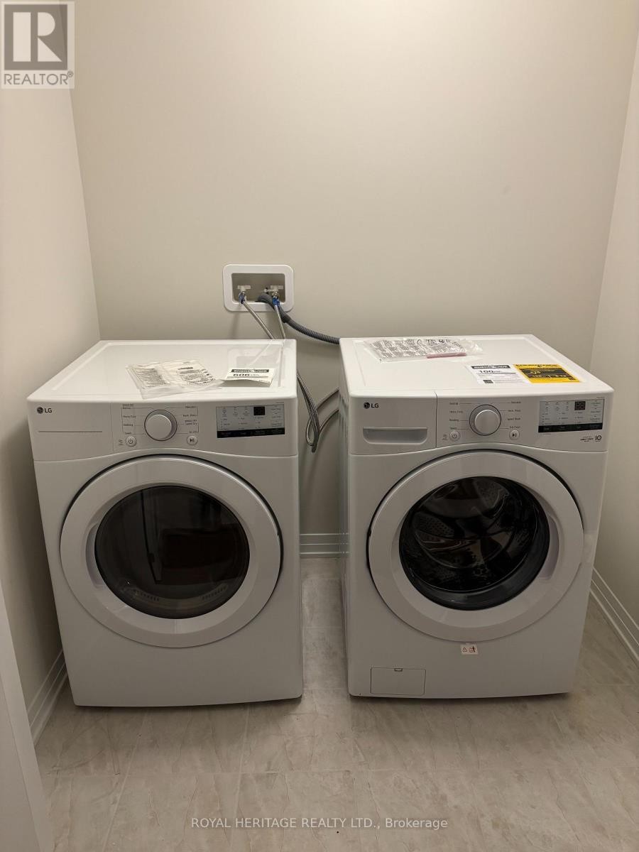 












3114 SEARIDGE STREET E

,
Severn Township,




Ontario
L0K2B0

