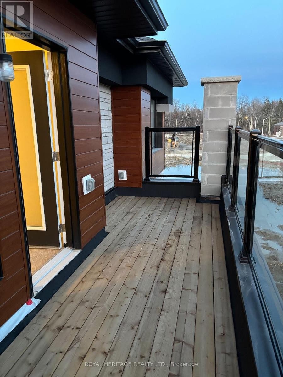 












3114 SEARIDGE STREET E

,
Severn Township,




Ontario
L0K2B0

