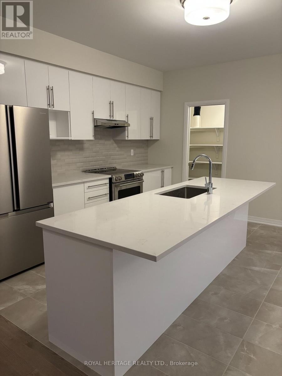 












3114 SEARIDGE STREET E

,
Severn Township,




Ontario
L0K2B0

