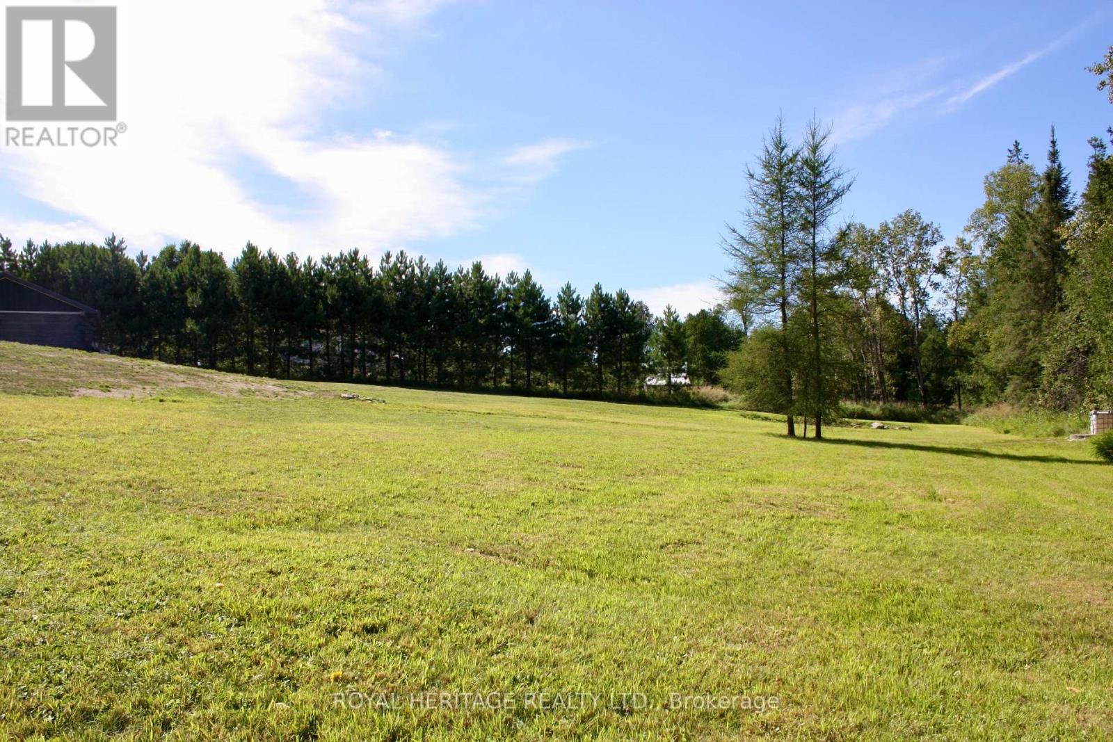 












414 PINE VIEW RIDGE ROAD

,
Tudor and Cashel (Tudor Ward),




Ontario
K0L1W0

