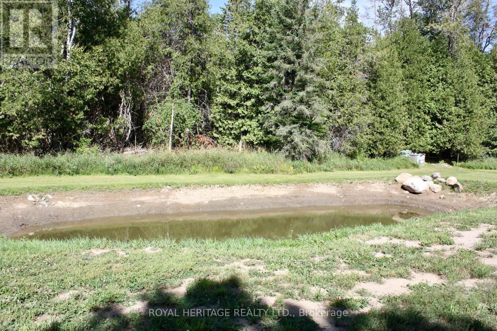 












414 PINE VIEW RIDGE ROAD

,
Tudor and Cashel (Tudor Ward),




Ontario
K0L1W0

